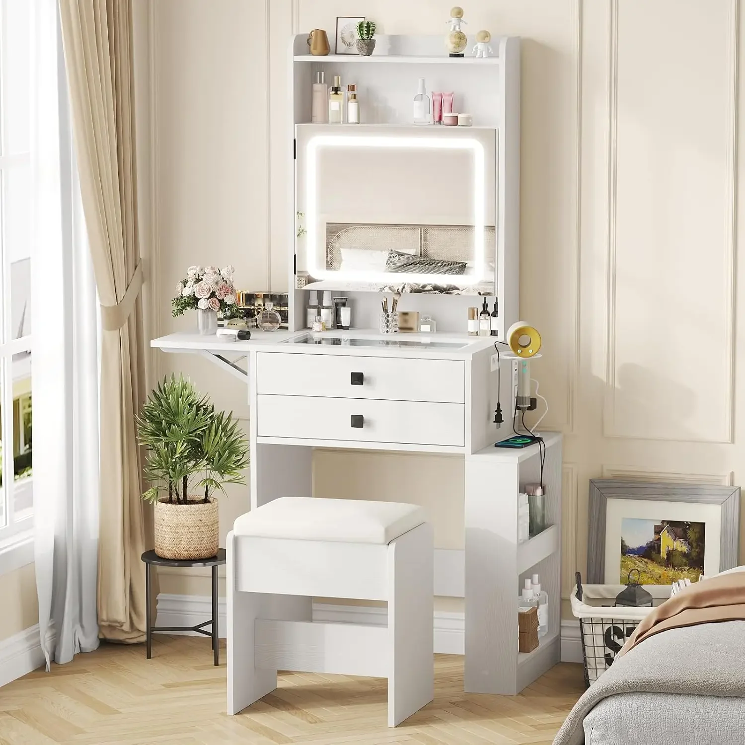Small Makeup Vanity Desk with  - Desk Setup Charging Station recension och pris