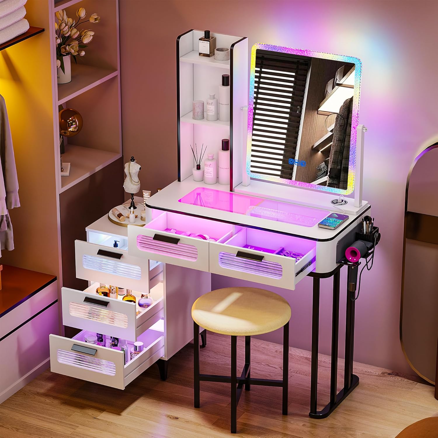 i*-RGB Makeup Vanity Desk with - Desk Setup Charging Station recension och pris